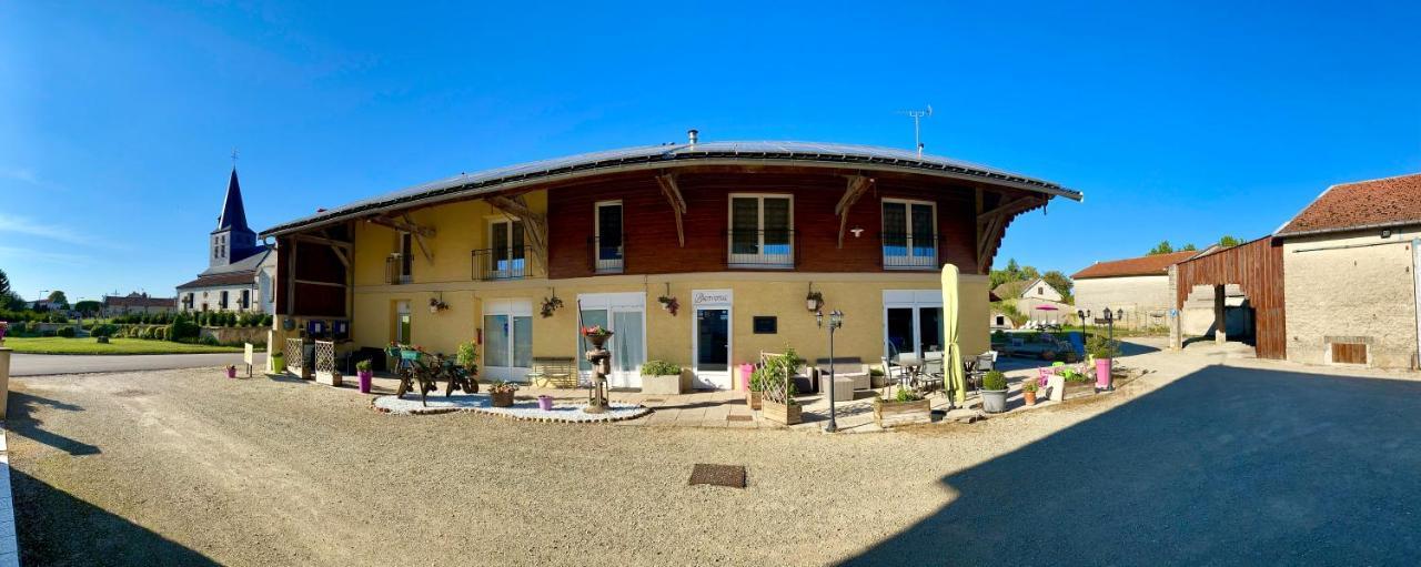 Chambres D'Hotes Aux Portes Des Tumuli Bussy-le-Château Kültér fotó